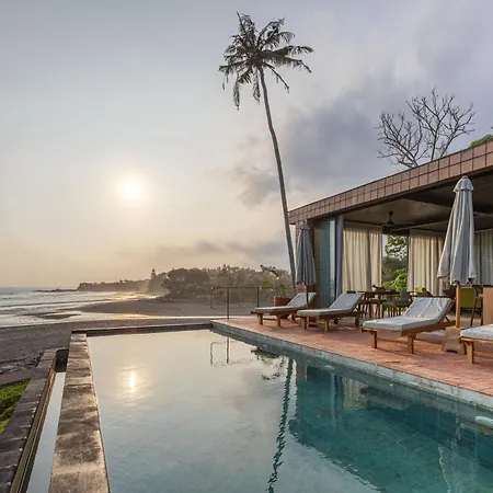 Ultimate Beachfront Villa Cascade Balian