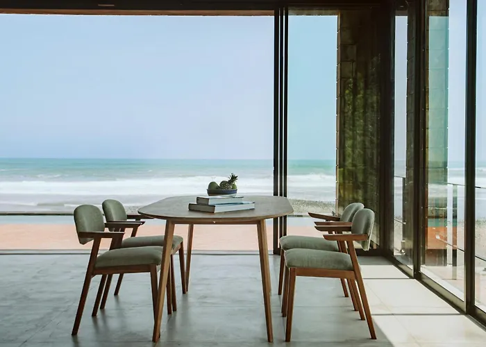 Ultimate Beachfront Cascade Balian