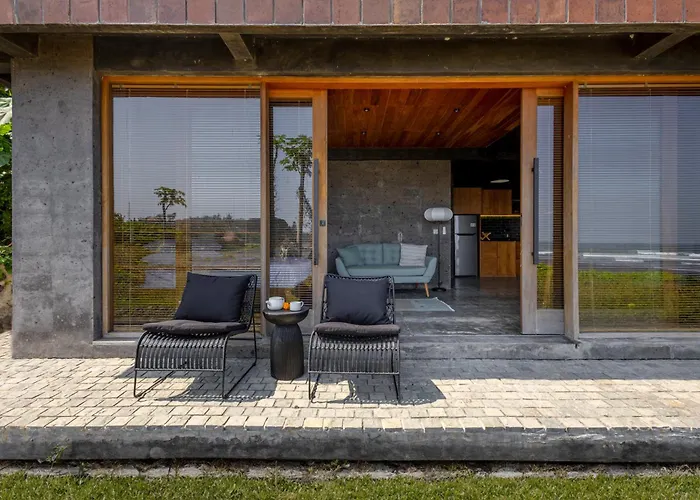 Ultimate Beachfront Cascade Villa Balian