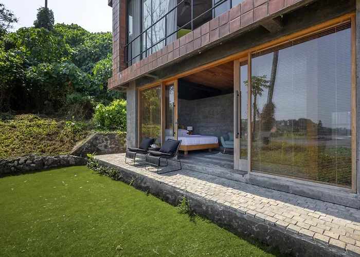 Ultimate Beachfront Cascade Villa Balian